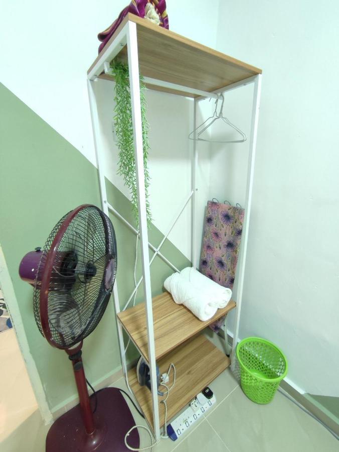 Mini Green Homestay Kulai Exterior photo